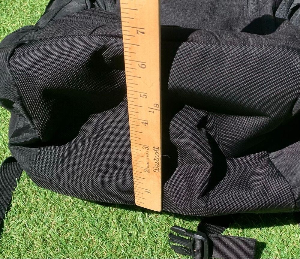THE NORTH FACE Router Transit black School Work HIKE DAY Backpack Bag - Picture 4 of 12